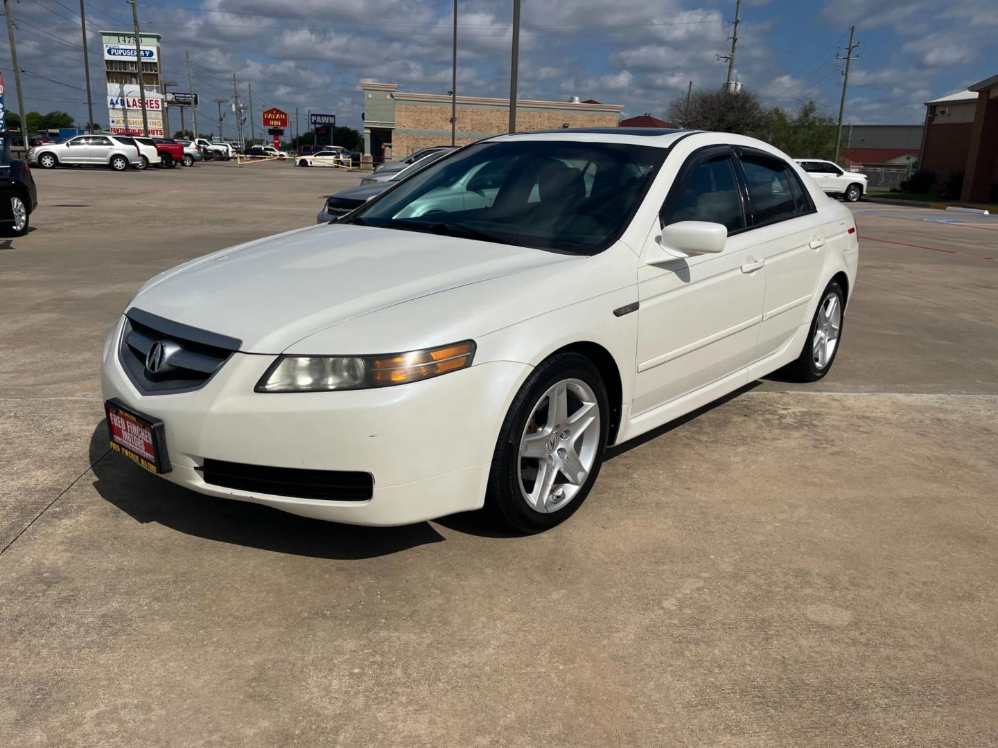 2006 white /TAN Acura TL 5-Speed AT (19UUA66206A) with an 3.2L V6 SOHC 24V engine, 5-Speed Automatic Overdrive transmission, located at 14700 Tomball Parkway 249, Houston, TX, 77086, (281) 444-2200, 29.928619, -95.504074 - Photo#2